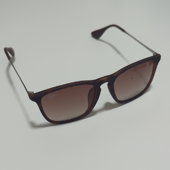 Ray-Ban Tortoise Shell Sunglasses - Picture 3 of 4